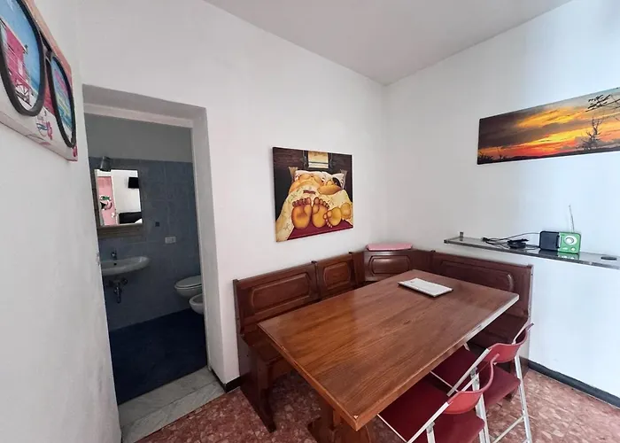 Blackberry Terrazzo Centro